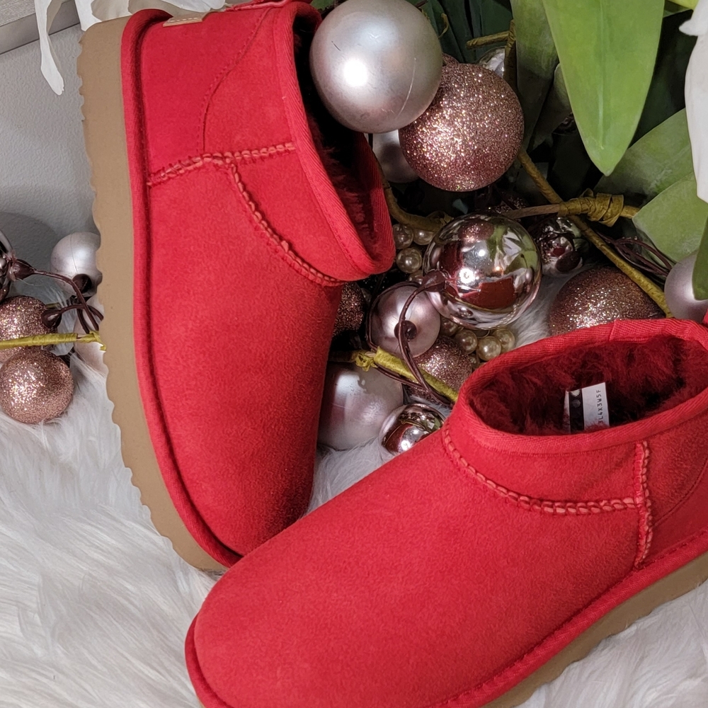 Ugg Classic Ultra Mini Boots Brand New New